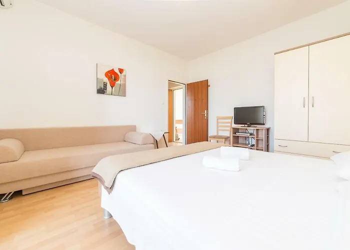 Maria アパート ヴォディツェ