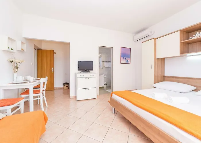 Maria アパート ヴォディツェ